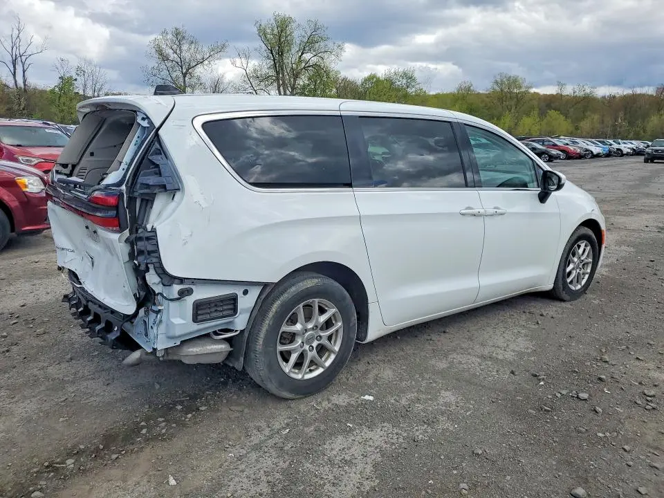 2023 CHRYSLER PACIFICA TOURING L  
