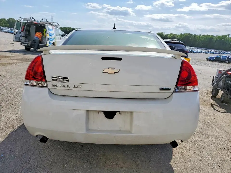 2013 CHEVROLET IMPALA LTZ  
