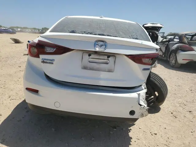 2018 MAZDA 3 TOURING  