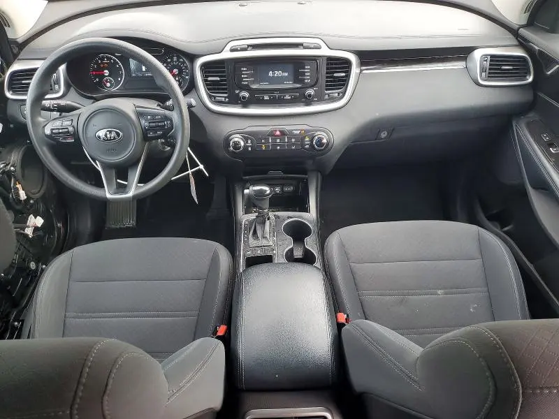 2017 KIA SORENTO LX V6  