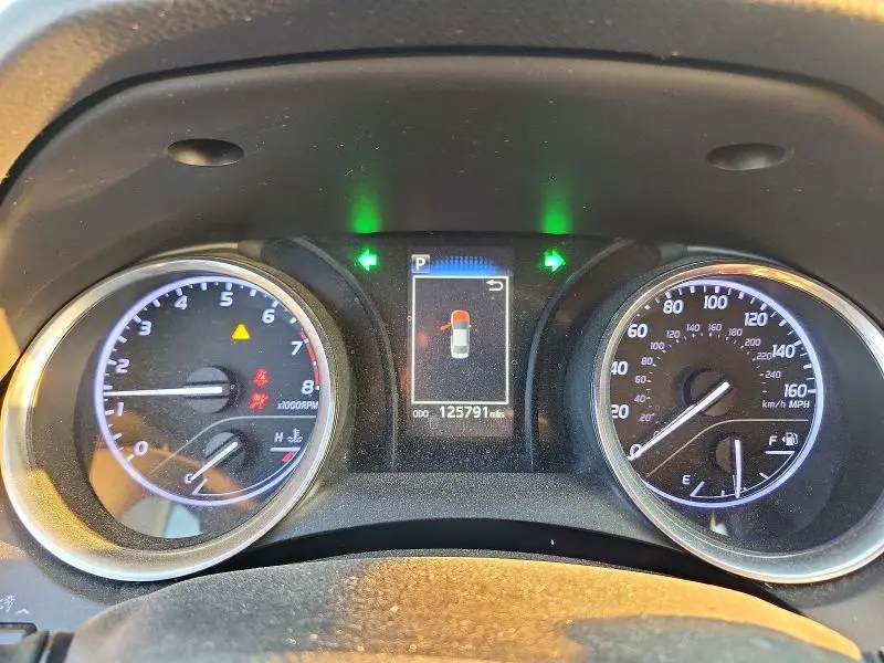 2019 TOYOTA CAMRY LE  