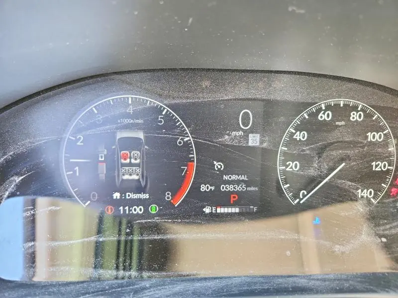 2023 HONDA HR-V LX  
