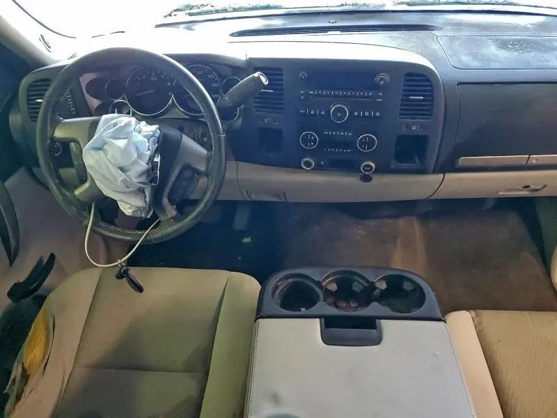 2011 CHEVROLET SILVERADO C1500 LT  