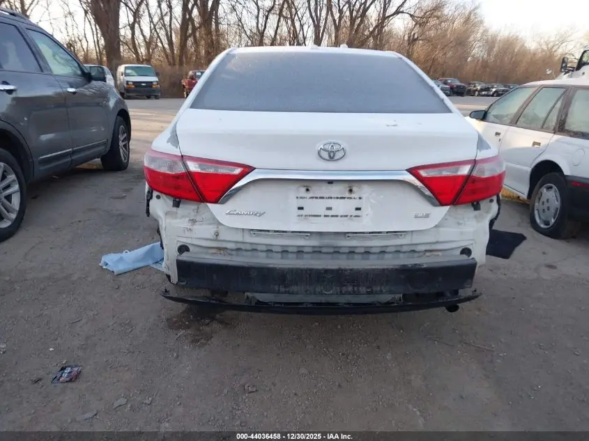 2015 TOYOTA CAMRY LE