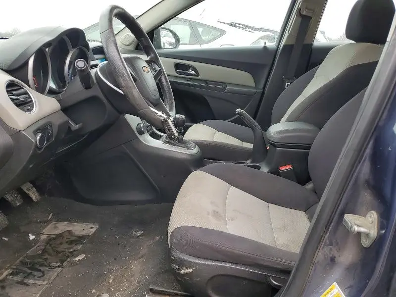 2014 CHEVROLET CRUZE LS  