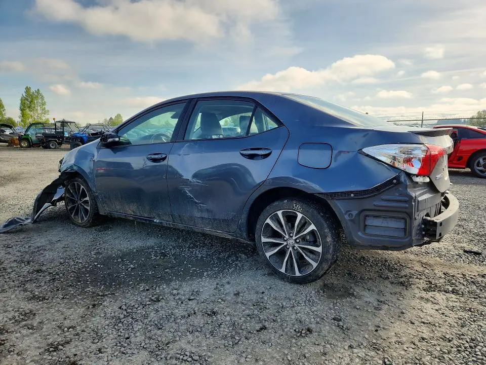 2017 TOYOTA COROLLA SE  