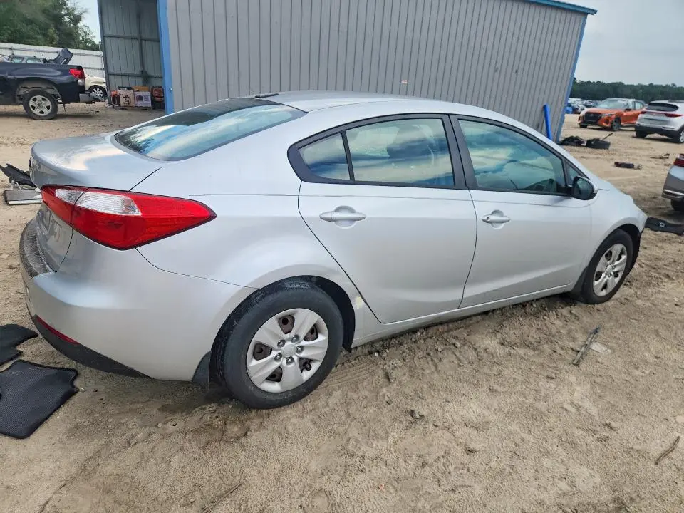 2015 KIA FORTE LX  