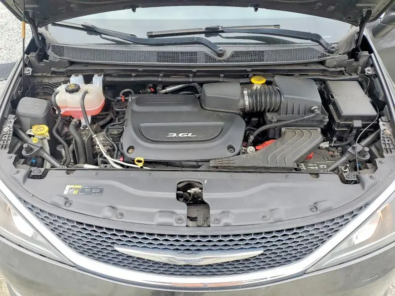 2018 CHRYSLER PACIFICA TOURING L PLUS  