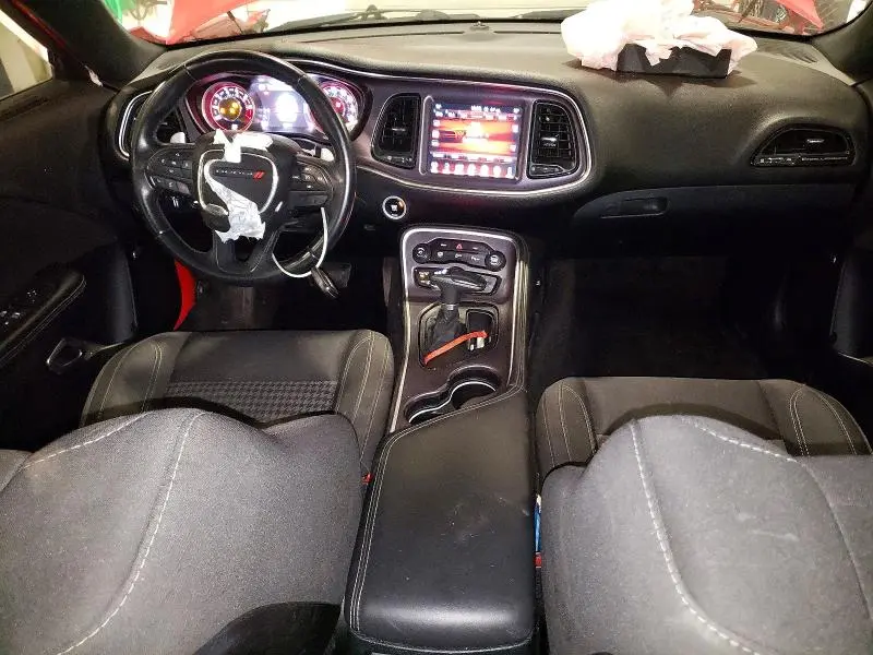 2015 DODGE CHALLENGER SXT  