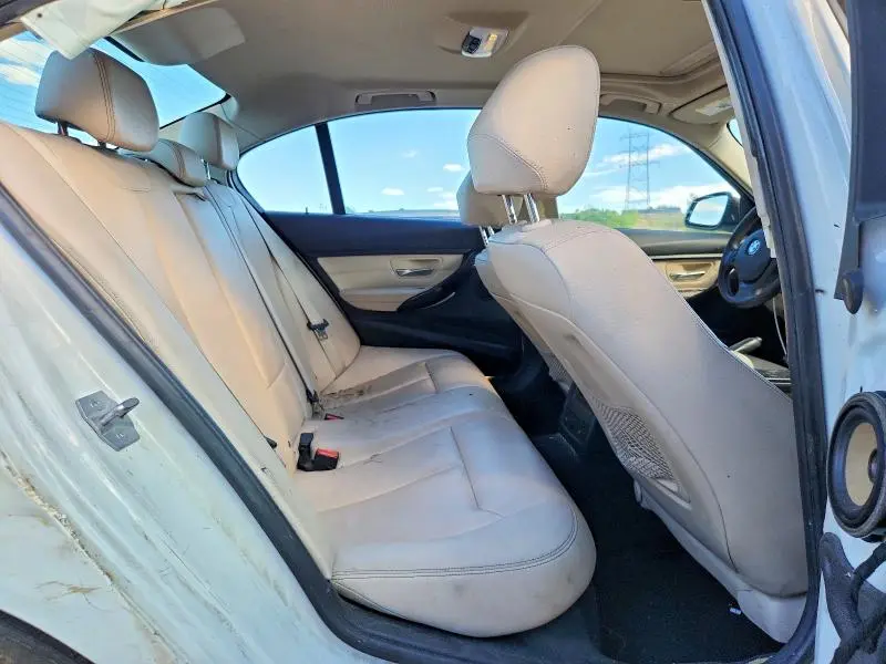 2016 BMW 320 XI  