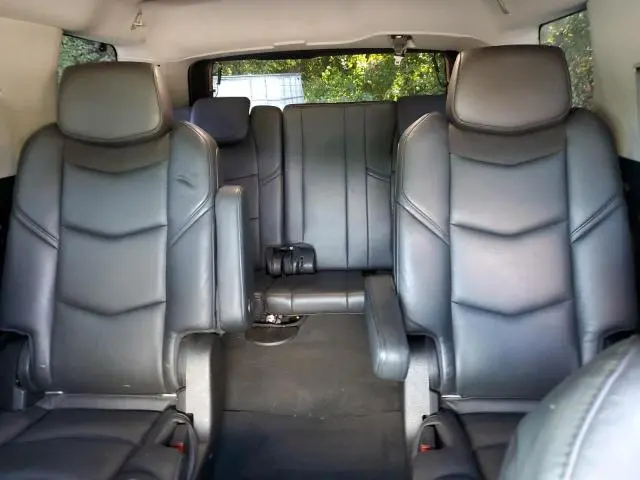 2016 CADILLAC ESCALADE LUXURY  