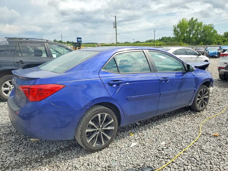 2018 TOYOTA COROLLA SE  