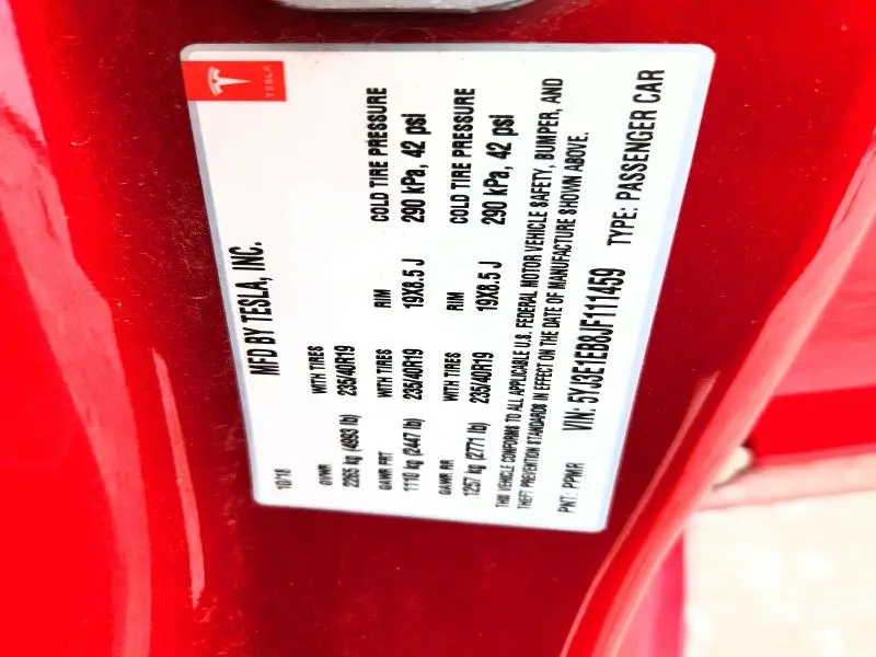 2018 TESLA MODEL 3   