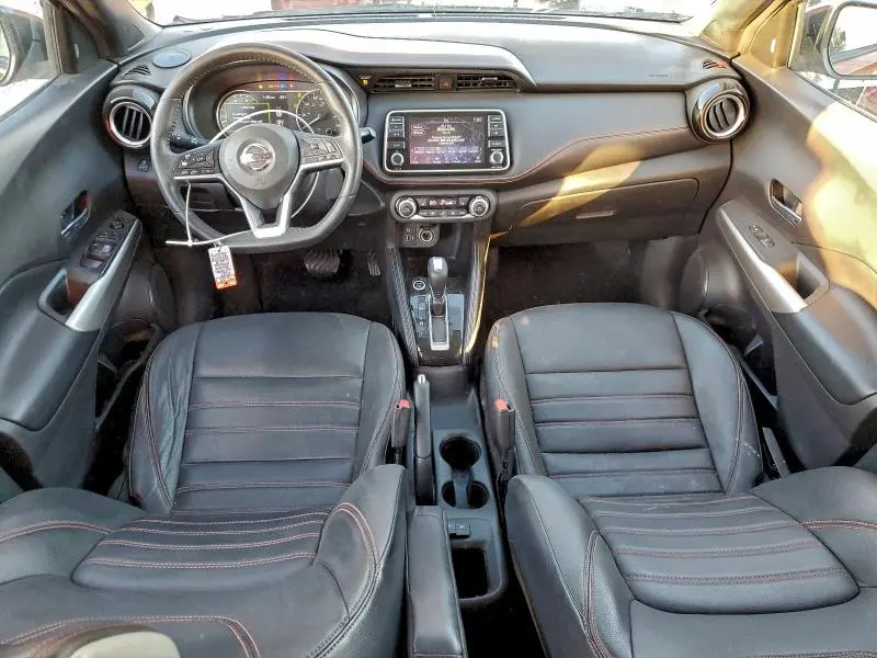 2019 NISSAN KICKS S  