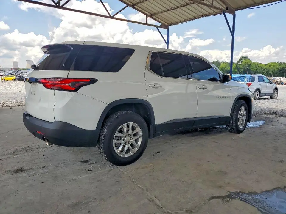 2022 CHEVROLET TRAVERSE LS  