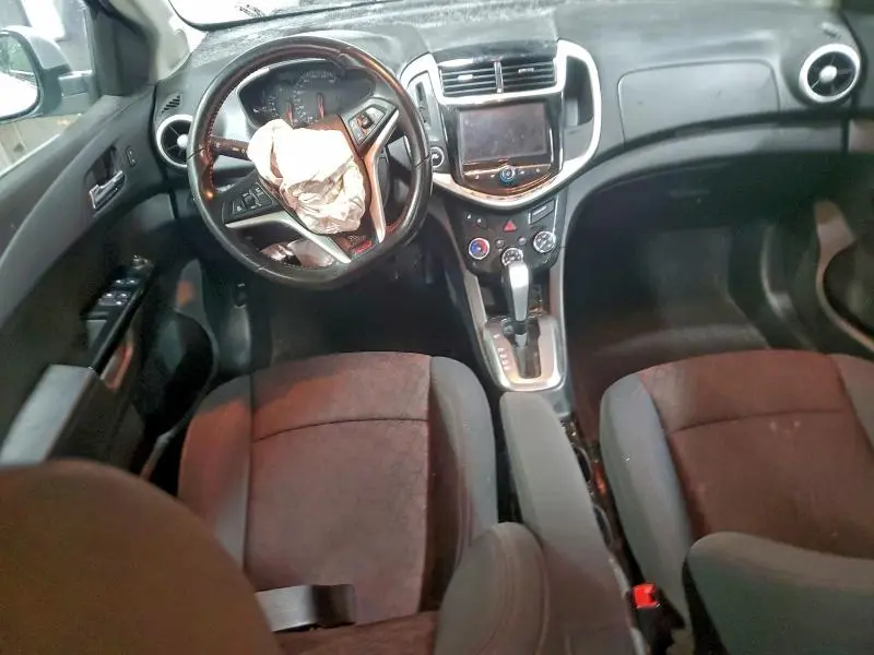 2017 CHEVROLET SONIC LT  