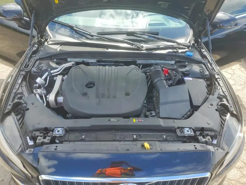 2022 VOLVO S60 B5 INSCRIPTION  