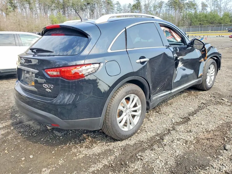 2015 INFINITI QX70 BASE  