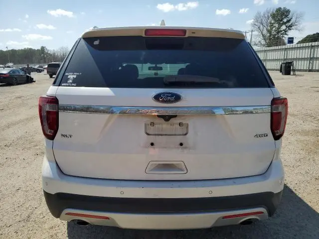 2017 FORD EXPLORER XLT  