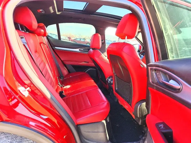 2018 ALFA ROMEO STELVIO TI SPORT  