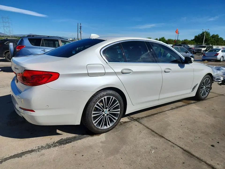 2019 BMW 530 I  
