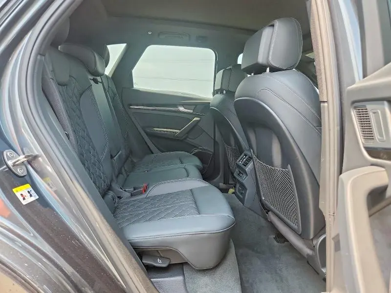 2025 AUDI SQ5 PREMIUM PLUS  