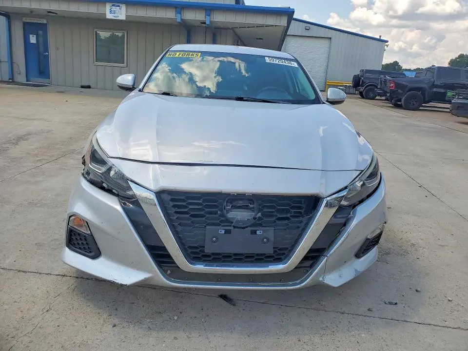 2020 NISSAN ALTIMA S  