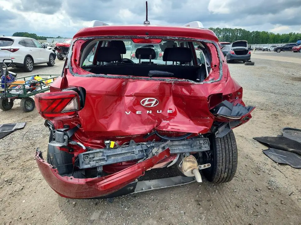 2026 HYUNDAI VENUE SEL  