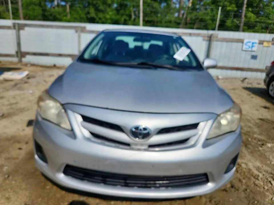 2012 TOYOTA COROLLA LE  