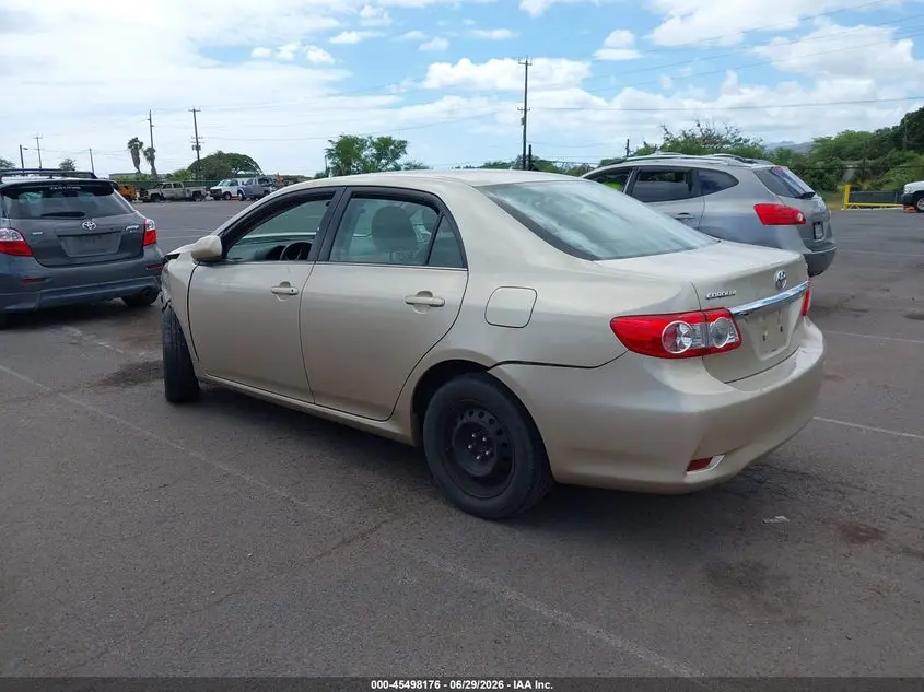 2013 TOYOTA COROLLA  