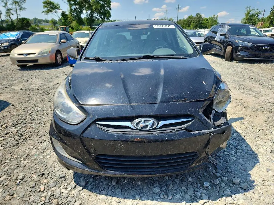 2012 HYUNDAI ACCENT SE  