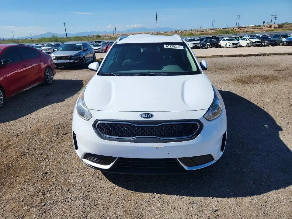 2019 KIA NIRO LX  