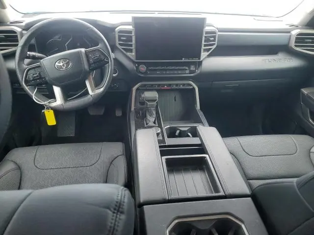 2023 TOYOTA TUNDRA CREWMAX SR  