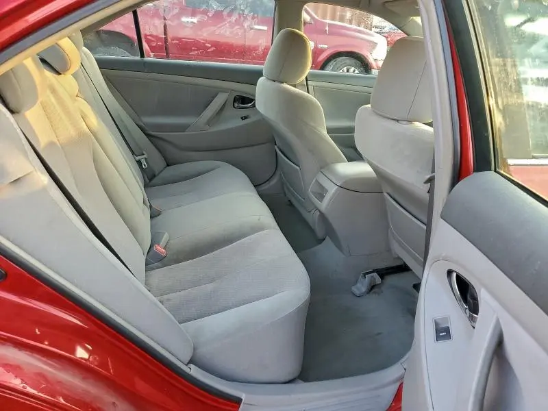 2011 TOYOTA CAMRY BASE  