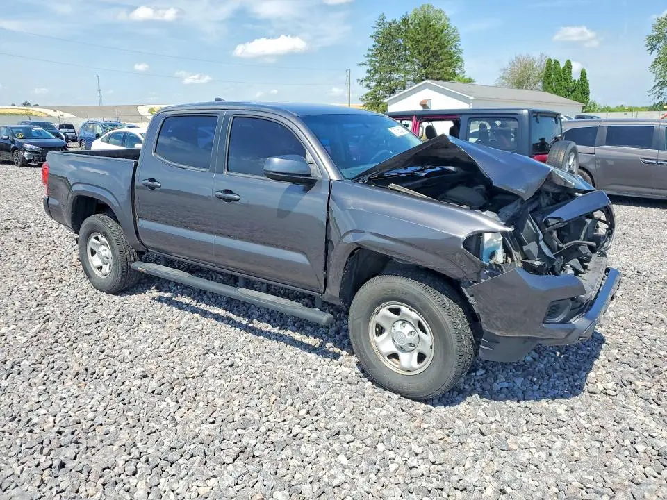 2016 TOYOTA TACOMA SR  