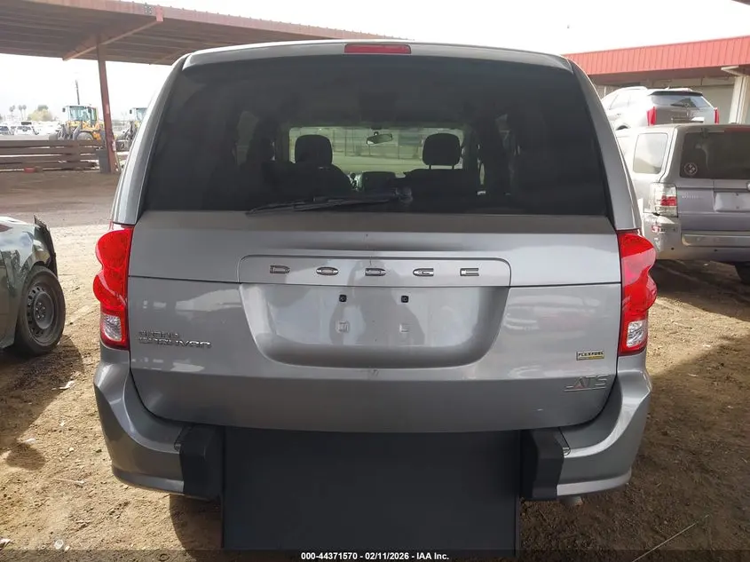 2017 DODGE GRAND CARAVAN SE