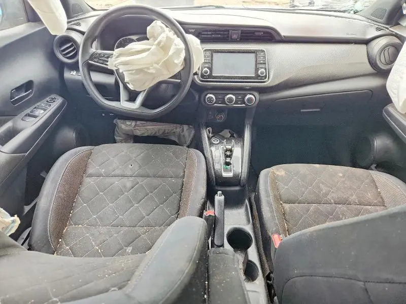 2018 NISSAN KICKS S  