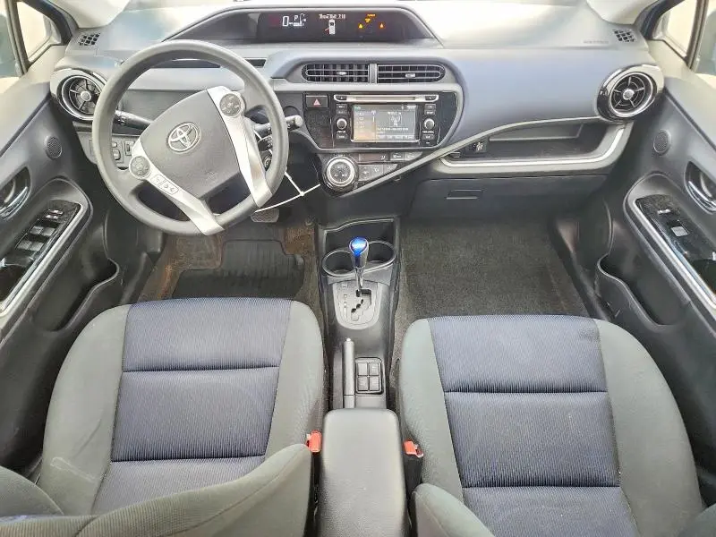 2015 TOYOTA PRIUS C TWO  