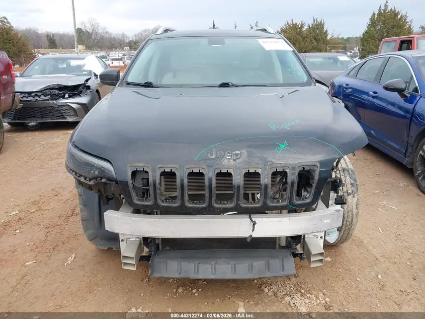 2019 JEEP CHEROKEE LATITUDE FWD
