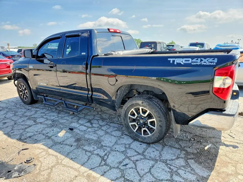 2015 TOYOTA TUNDRA SR5  