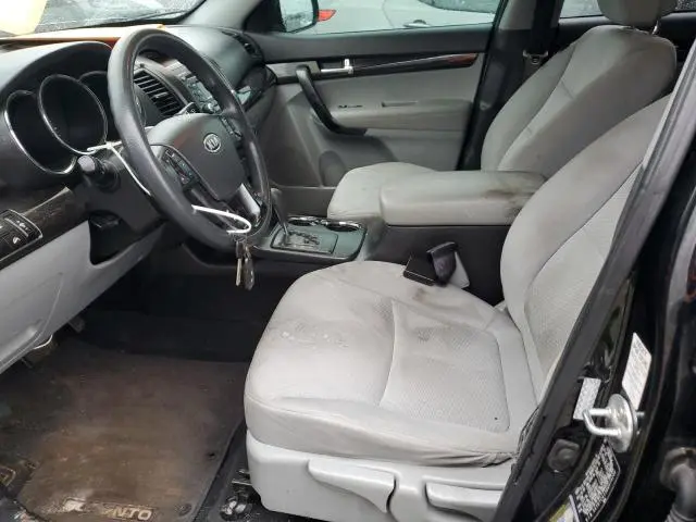 2011 KIA SORENTO BASE  