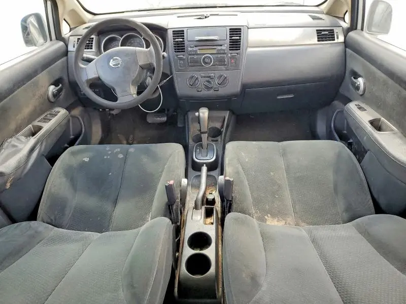2011 NISSAN VERSA 1.8 S  