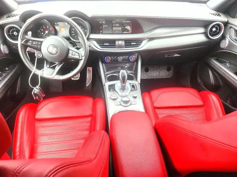 2023 ALFA ROMEO STELVIO TI  