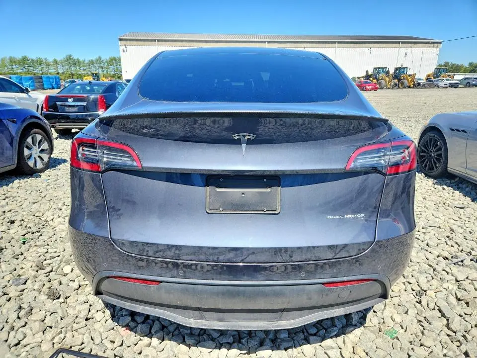 2022 TESLA MODEL Y   