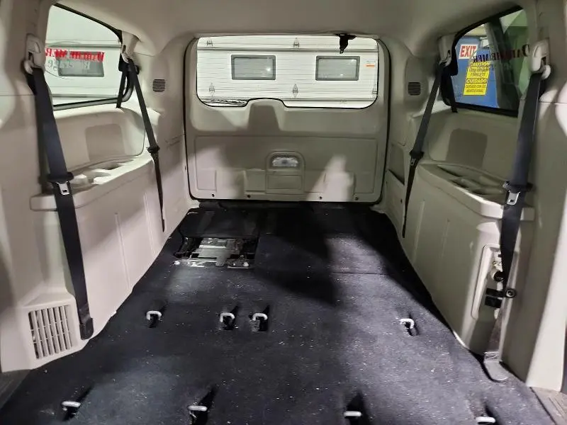 2020 DODGE GRAND CARAVAN SE  