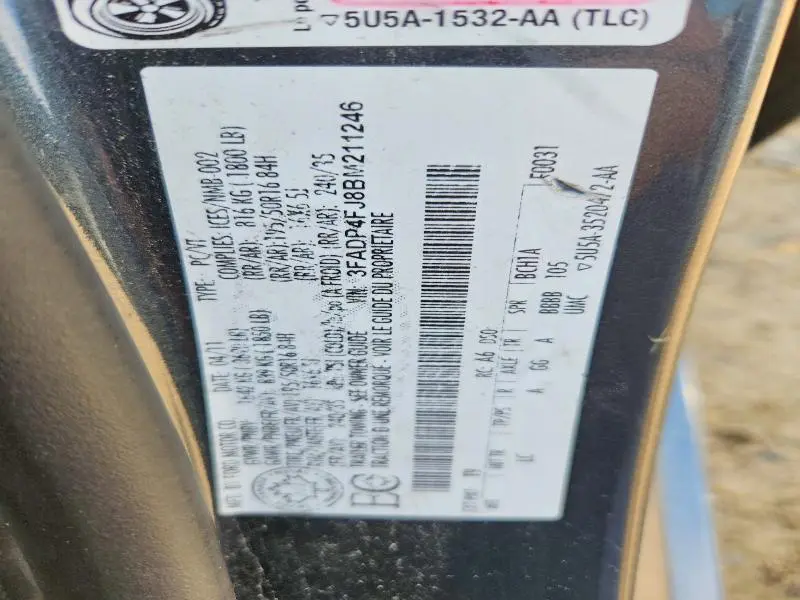 2011 FORD FIESTA SES  