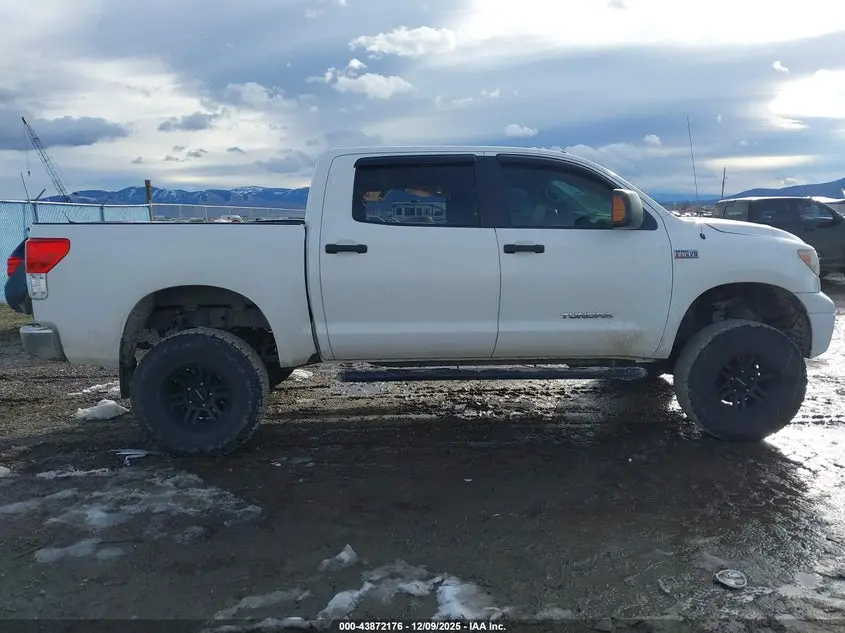 2010 TOYOTA TUNDRA SR5 5.7L V8