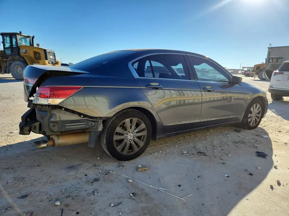 2011 HONDA ACCORD EX  