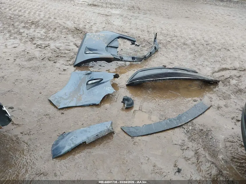 2019 TOYOTA COROLLA XLE