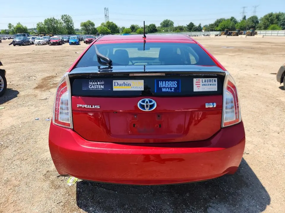 2015 TOYOTA PRIUS TWO  